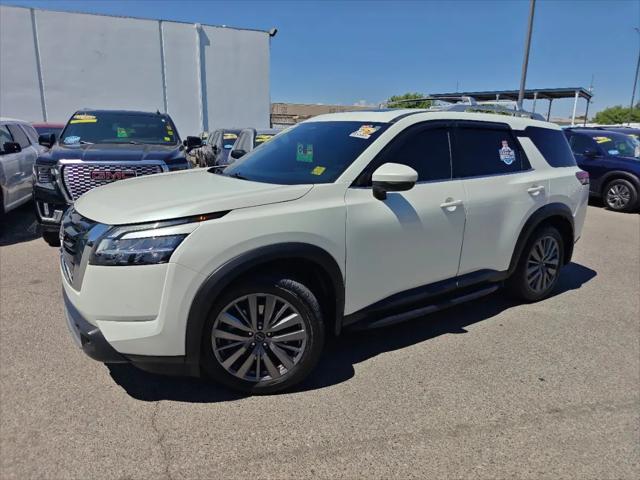 2023 Nissan Pathfinder SL FWD