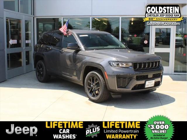 2026 Jeep Grand Cherokee Altitude 4x4 for sale in Latham, NY