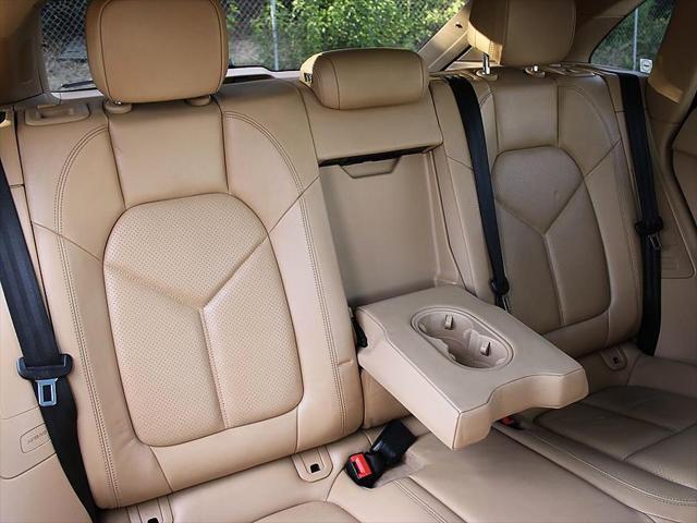 2015 Porsche Macan S