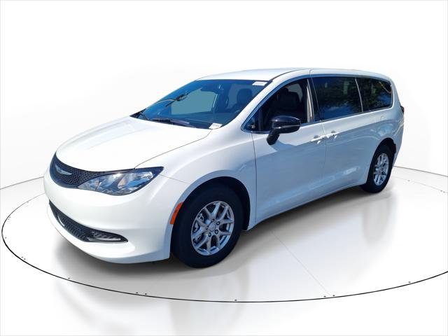 2027 Chrysler Pacifica LX