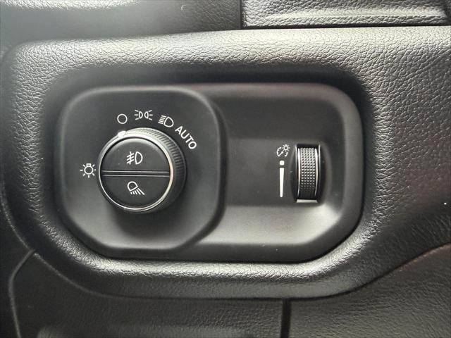 2021 Ram 1500 Big Horn Crew Cab 4x4 57 Box