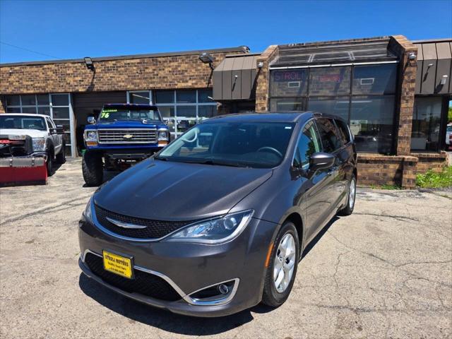 2017 Chrysler Pacifica Touring Plus for sale in Milwaukee, WI