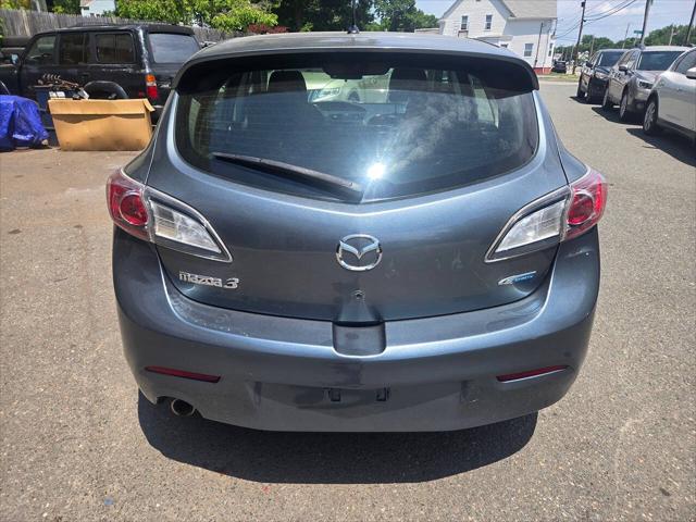 2012 Mazda Mazda3 i Touring 4dr Hatchback 6A