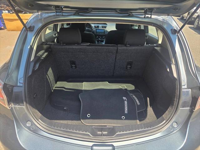 2012 Mazda Mazda3 i Touring 4dr Hatchback 6A