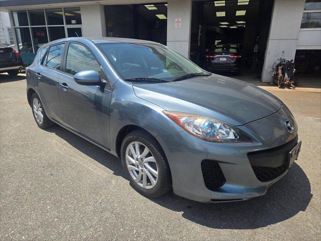2012 Mazda Mazda3 i Touring 4dr Hatchback 6A