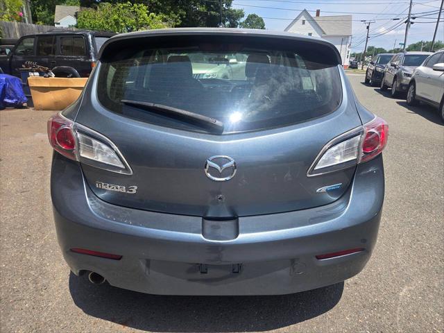 2012 Mazda Mazda3 i Touring 4dr Hatchback 6A