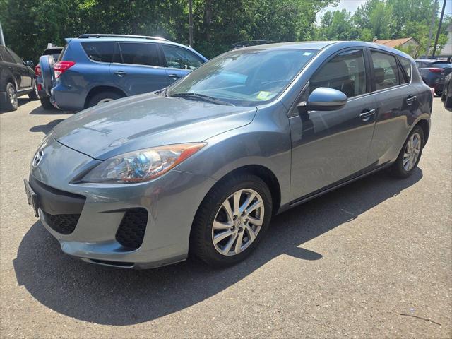 2012 Mazda Mazda3 i Touring 4dr Hatchback 6A