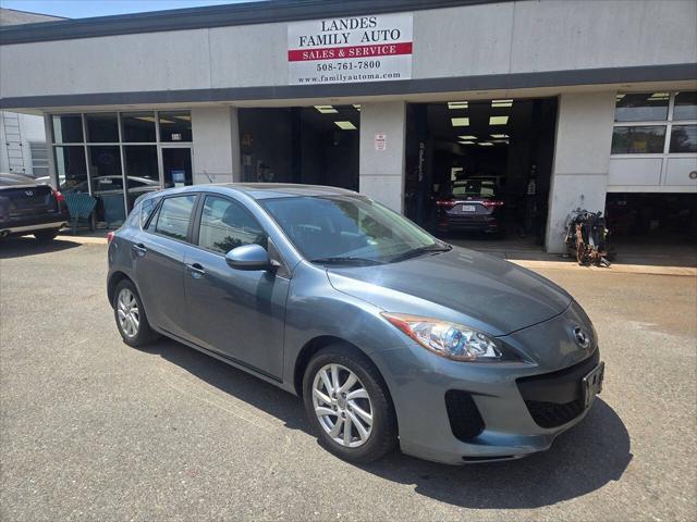 2012 Mazda Mazda3 i Touring 4dr Hatchback 6A