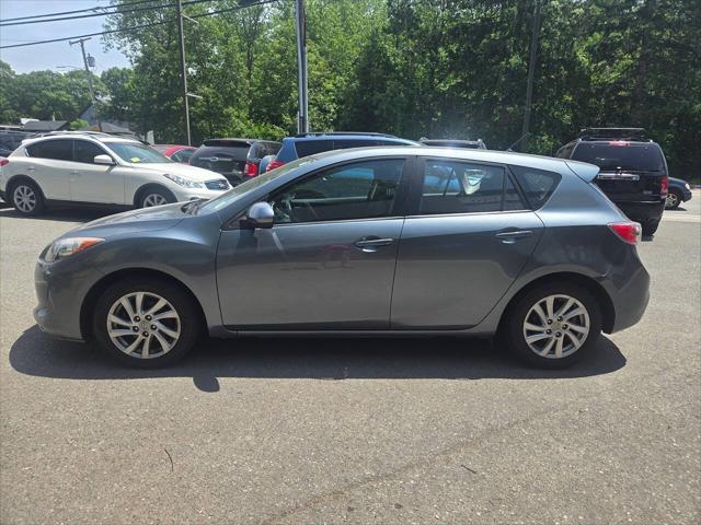 2012 Mazda Mazda3 i Touring 4dr Hatchback 6A