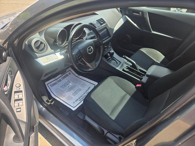 2012 Mazda Mazda3 i Touring 4dr Hatchback 6A