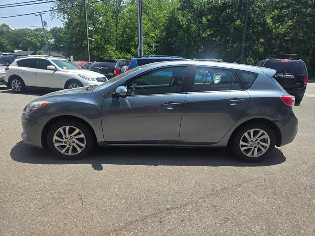 2012 Mazda Mazda3 i Touring 4dr Hatchback 6A