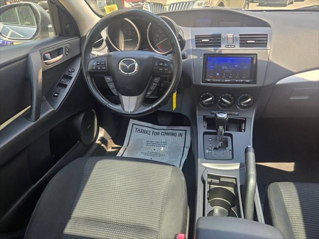 2012 Mazda Mazda3 i Touring 4dr Hatchback 6A