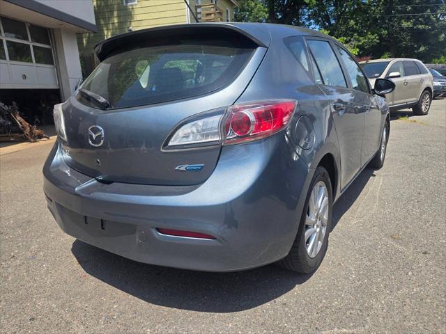 2012 Mazda Mazda3 i Touring 4dr Hatchback 6A