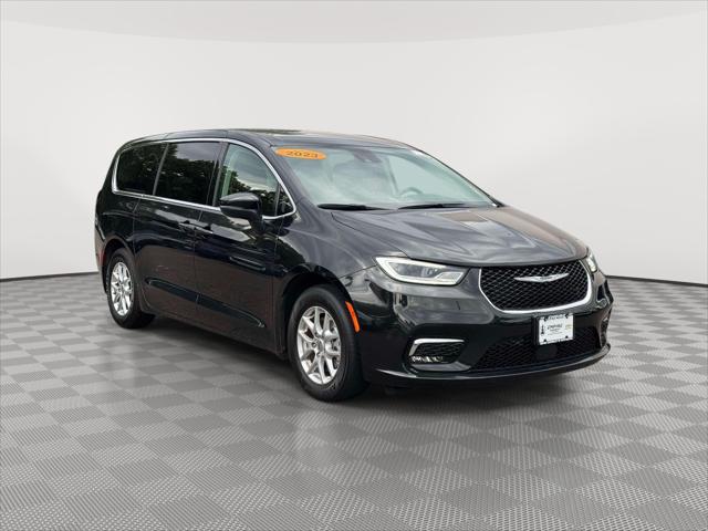 2023 Chrysler Pacifica Touring L for sale in Huntington Station, NY
