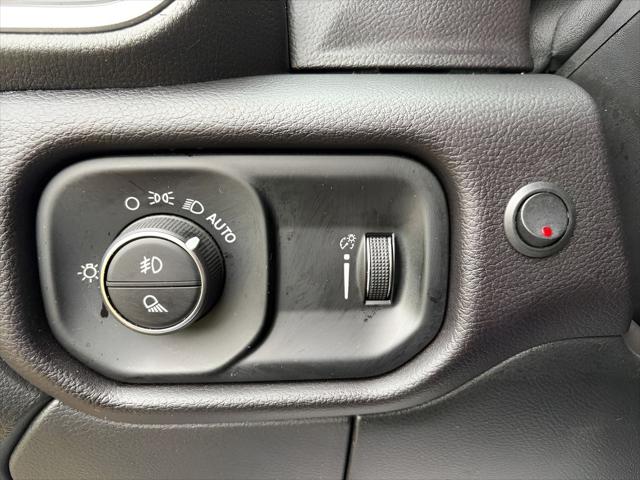 2024 Ram 2500 Lone Star Crew Cab 4x2 64 Box