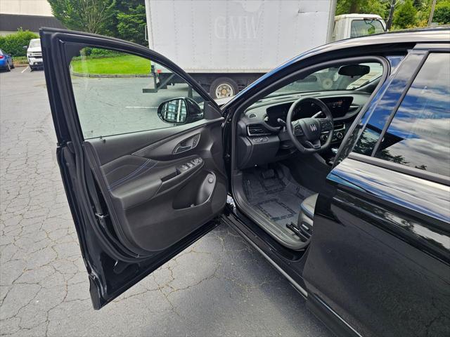 2026 Buick NV Sport Touring FWD