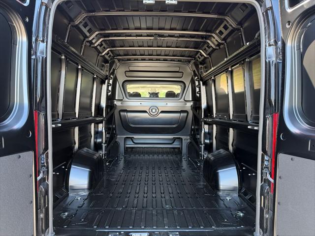 2026 Ram ProMaster Cargo Van Tradesman High Roof 159" WB EXT w/Pass Seat