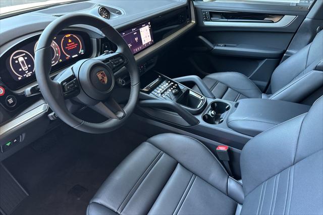 2026 Porsche Cayenne Unknown