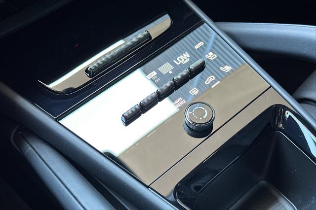 2026 Porsche Cayenne Unknown