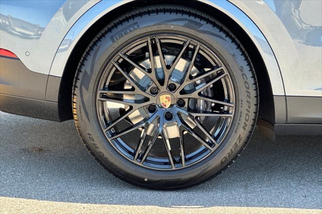 2026 Porsche Cayenne Unknown