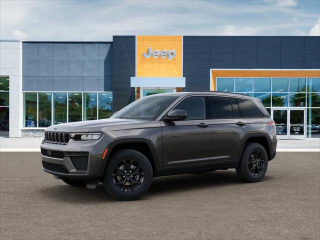 New 2026 Baltic Gray Metallic Clearcoat Jeep Laredo image 28