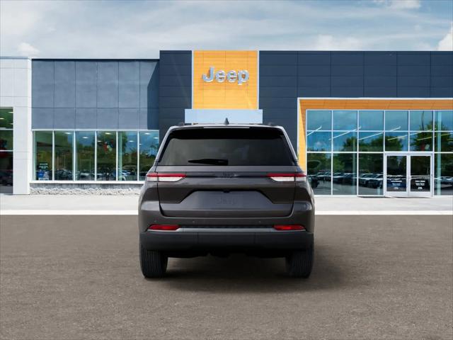New 2026 Baltic Gray Metallic Clearcoat Jeep Laredo image 33