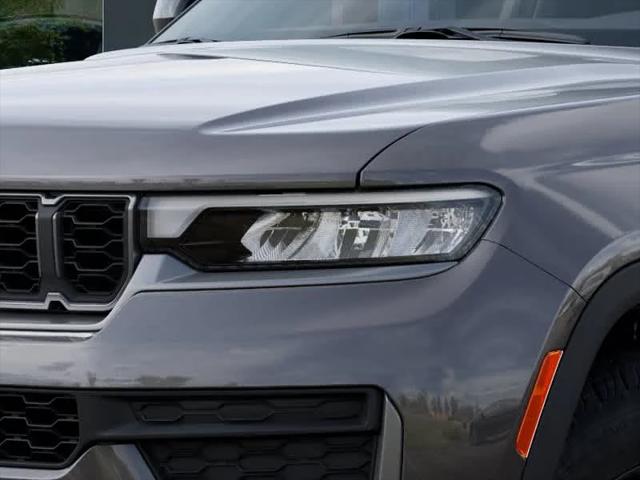 New 2026 Baltic Gray Metallic Clearcoat Jeep Laredo image 36