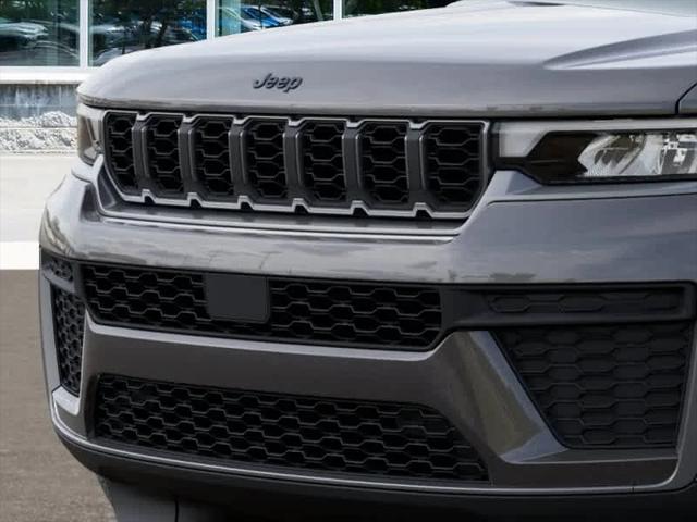 New 2026 Baltic Gray Metallic Clearcoat Jeep Laredo image 37