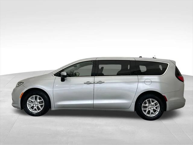 2023 Chrysler Pacifica Touring L 2023 Chrysler Pacifica Touring L
