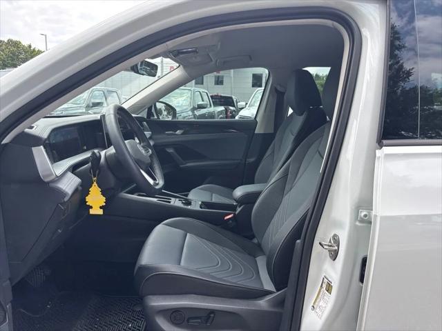 2025 Volkswagen Tiguan 2.0T SE 2025 Volkswagen Tiguan 2.0T SE