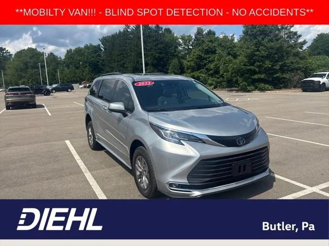 2022 Toyota Sienna XLE