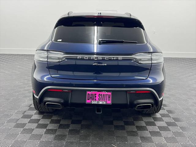 2023 Porsche Macan Unknown