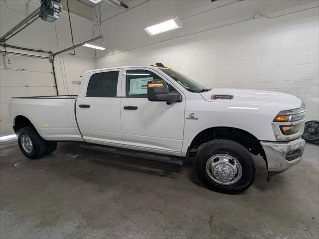2026 RAM Ram 3500 RAM 3500 TRADESMAN CREW CAB 4X4 8 BOX 2026 RAM Ram 3500 RAM 3500 TRADESMAN CREW CAB 4X4 8 BOX