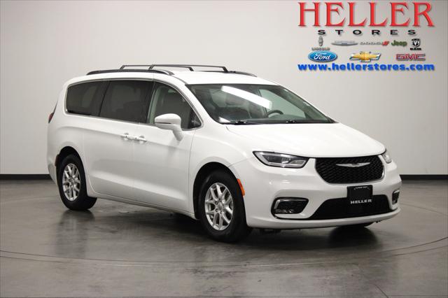 2022 Chrysler Pacifica Touring L for sale in Pontiac, IL