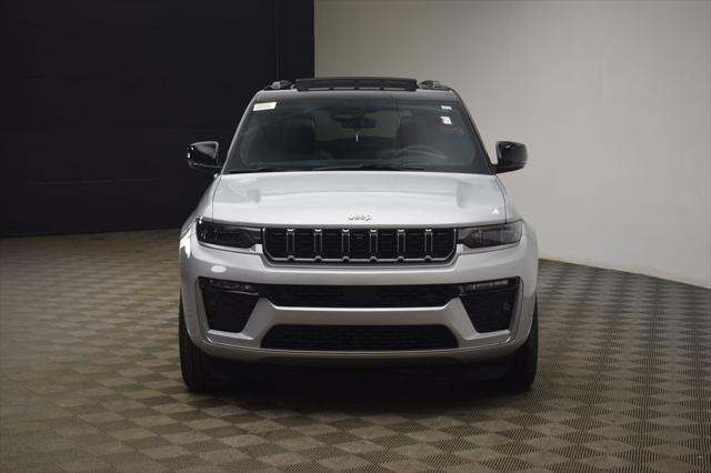 2026 Jeep Grand Cherokee GRAND CHEROKEE SUMMIT 4X4