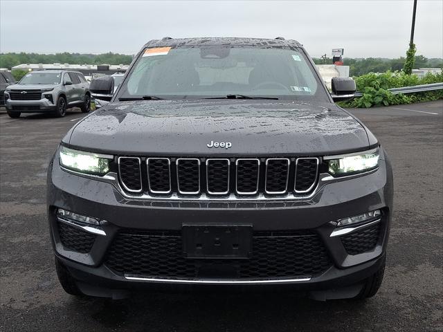 2023 Jeep Grand Cherokee Limited 4x4 2023 Jeep Grand Cherokee Limited 4x4
