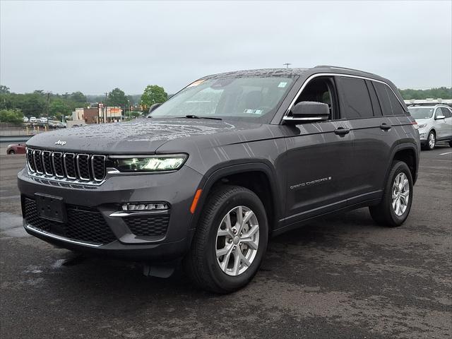 2023 Jeep Grand Cherokee Limited 4x4 2023 Jeep Grand Cherokee Limited 4x4