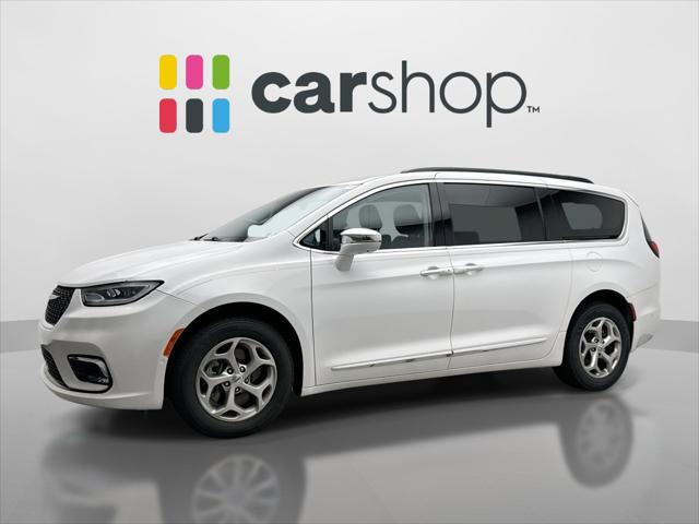 2022 Chrysler Pacifica Limited AWD for sale in Glen Mills, PA