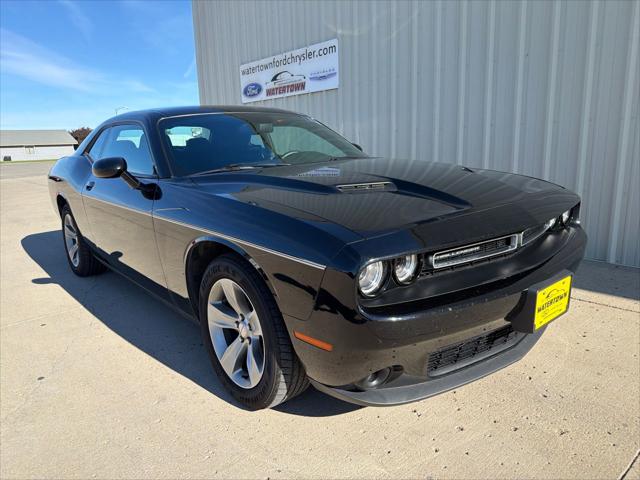 2016 Dodge Challenger SXT