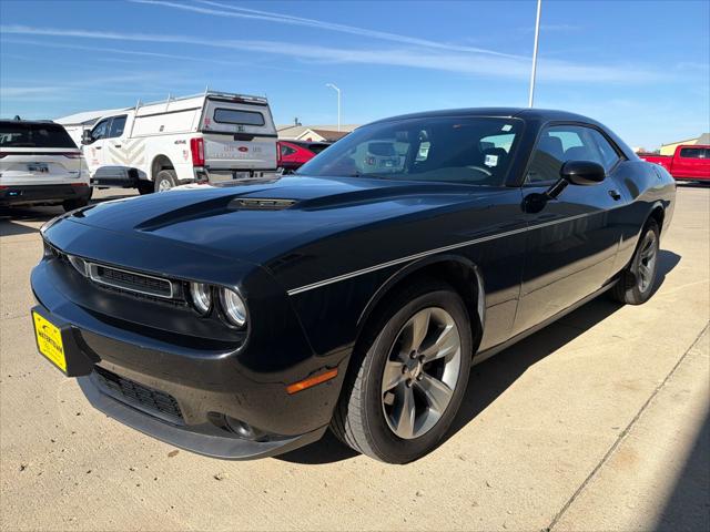 2016 Dodge Challenger SXT