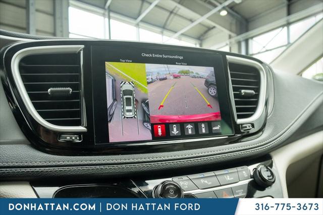2021 Chrysler Pacifica Hybrid Touring L