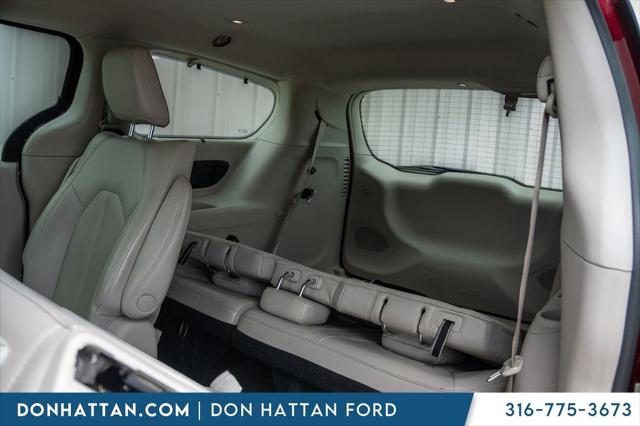 2021 Chrysler Pacifica Hybrid Touring L