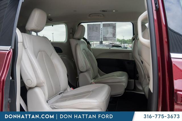 2021 Chrysler Pacifica Hybrid Touring L