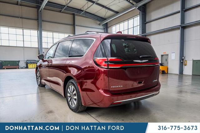 2021 Chrysler Pacifica Hybrid Touring L