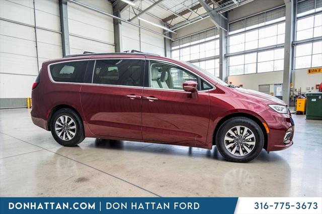 2021 Chrysler Pacifica Hybrid Touring L