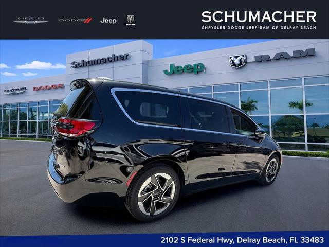 2027 Chrysler Pacifica Limited