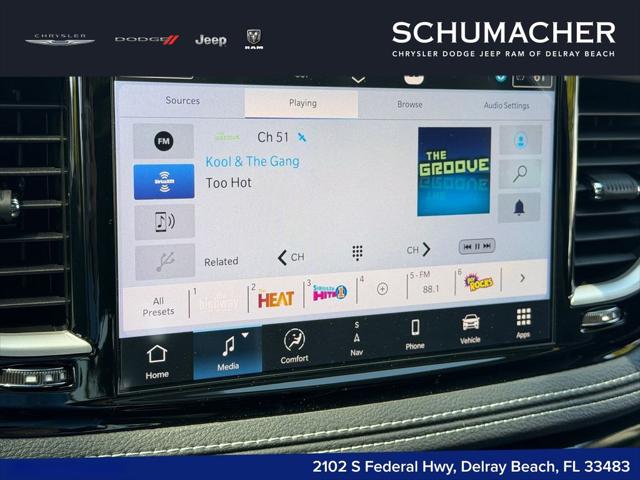 2027 Chrysler Pacifica Limited