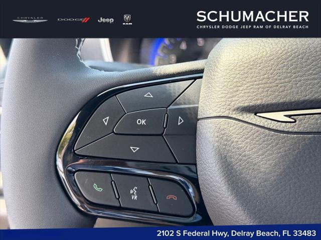2027 Chrysler Pacifica Limited