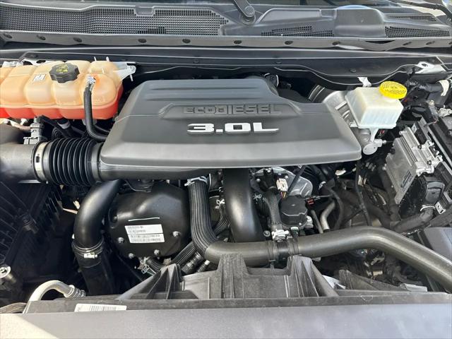2021 Ram 1500 Limited Crew Cab 4x4 57 Box