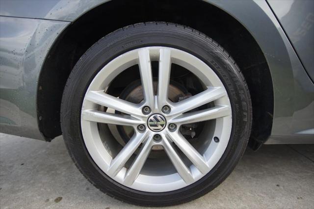 2014 Volkswagen Passat 2.0L TDI SE